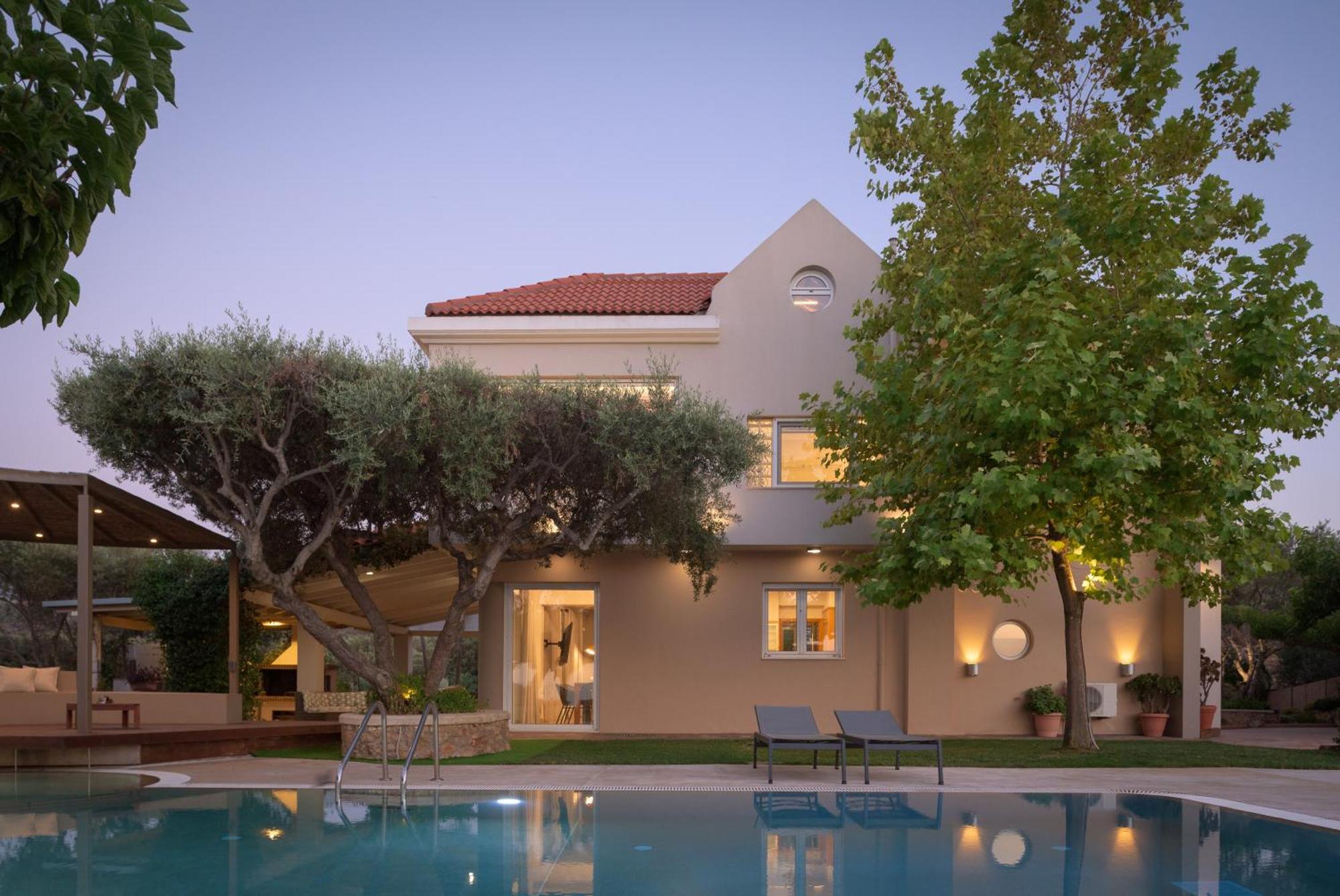 Thetree Villa, With Heated Pool & Spa Whirlpool Gállos Zewnętrze zdjęcie